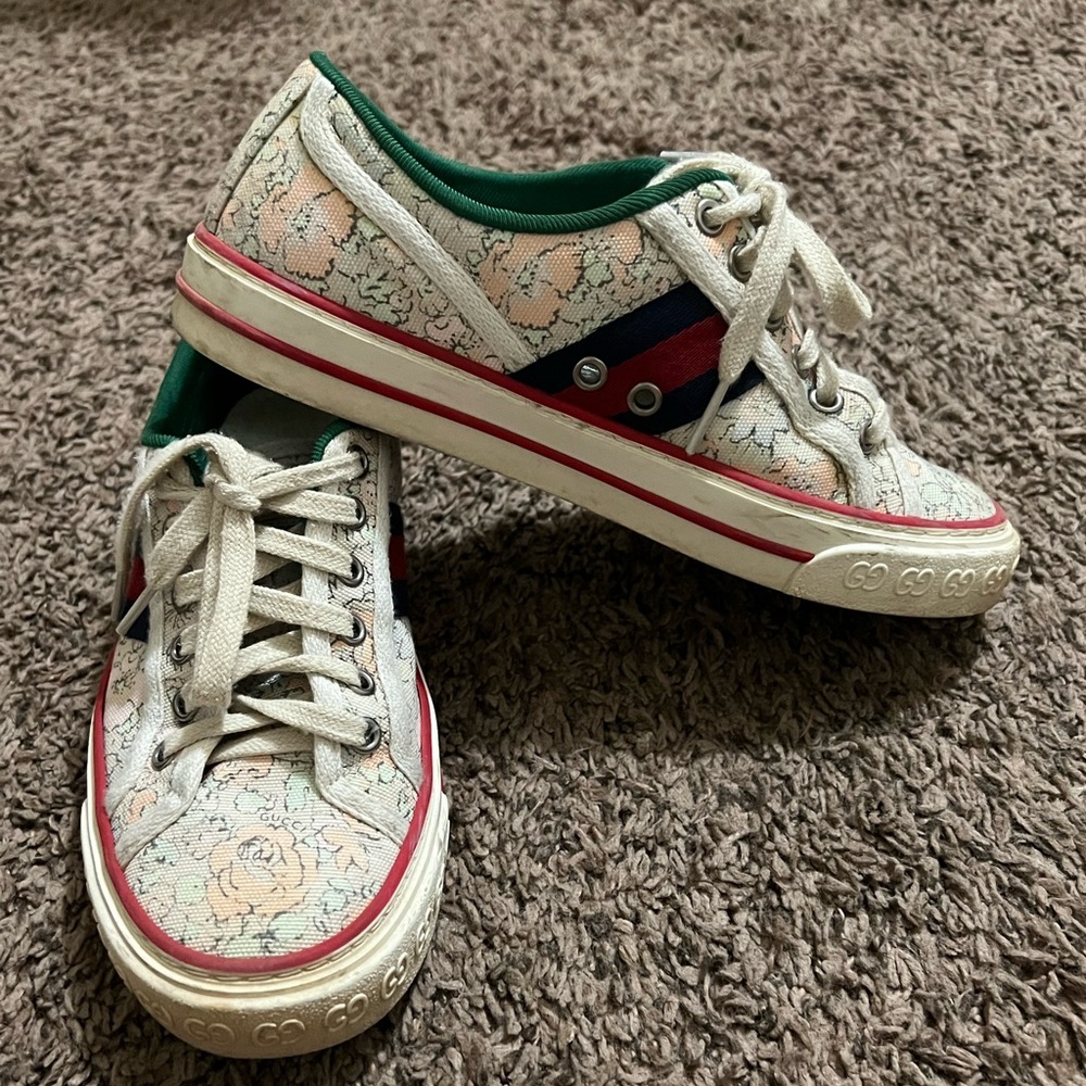 Gucci flower sneakers